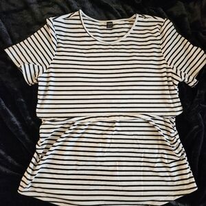 Maternity/ breast feeding / pumping blouse